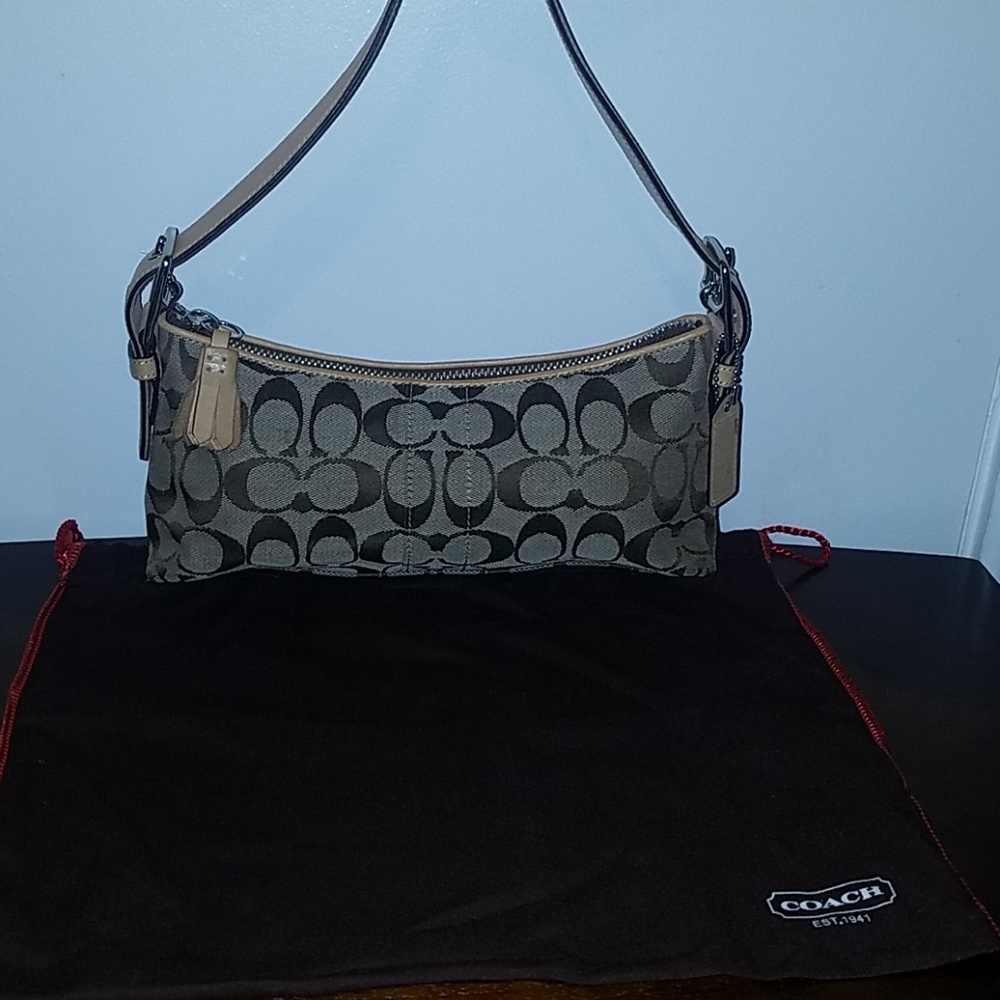 NWOT Coach Khaki Signature Shoulder Bag